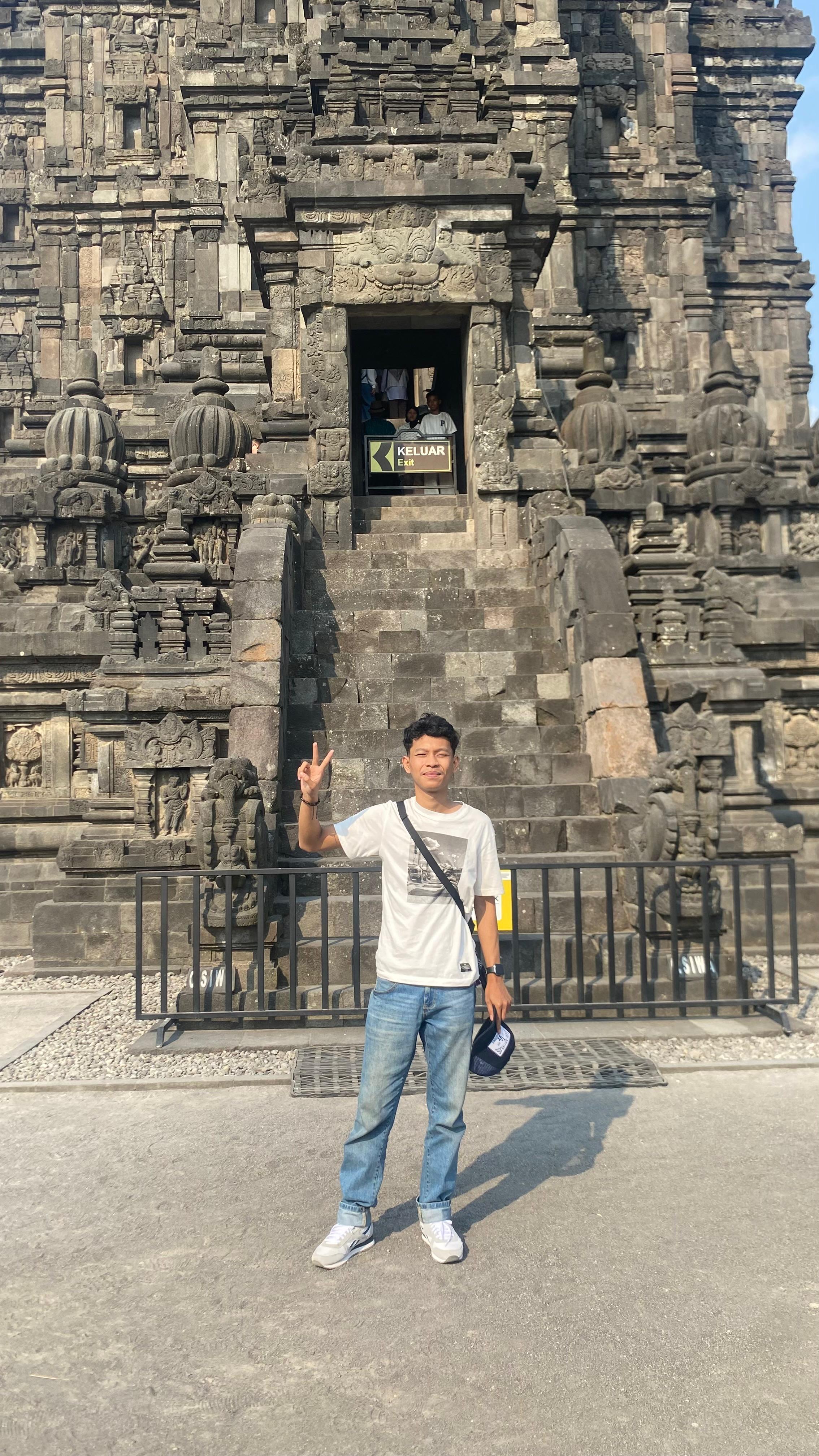 Foto profil Nama Anda